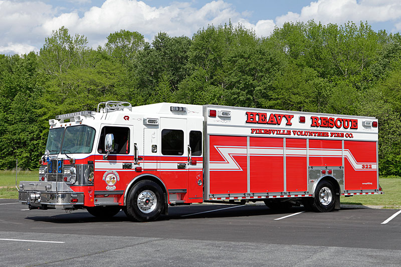 Featured image for “Pikesville Volunteer Fire Department / Heavy Rescue”